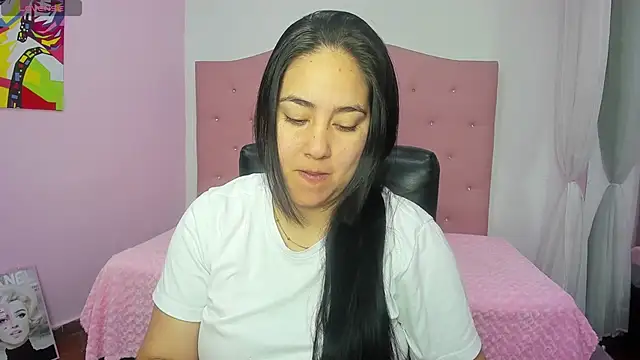 Snapshot of lizzaxs chatting on October 18, 2025, 12:17 pm lizzaxs online show from October 18, 2025, 12:17 pm