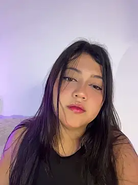 Snapshot of alisson_carolina73 chatting on April 18, 2026, 1:42 am alisson carolina73 online show from April 18, 2026, 1:42 am