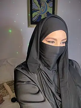Zeynep-Lahsen online show from January 15, 2025, 12:36 pm