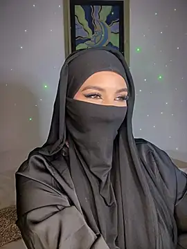 Zeynep-Lahsen online show from January 19, 2025, 1:12 pm