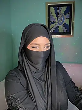 Zeynep-Lahsen online show from January 27, 2025, 11:54 am