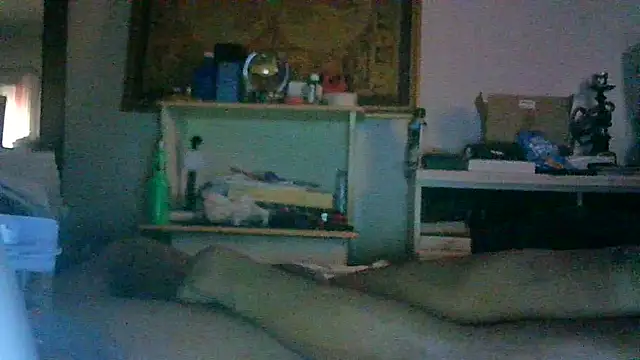 Snapshot of DI4MOND_FIR3 chatting on October 4, 2025, 10:08 pm DI4MOND FIR3 online show from October 4, 2025, 10:08 pm