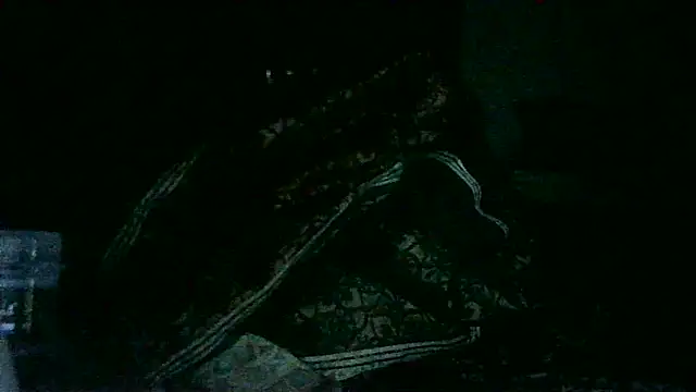 Snapshot of DI4MOND_FIR3 chatting on October 6, 2025, 11:57 pm DI4MOND FIR3 online show from October 6, 2025, 11:57 pm