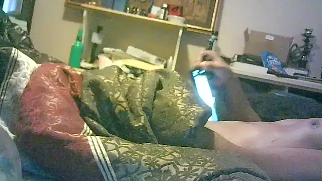 Snapshot of DI4MOND_FIR3 chatting on October 9, 2025, 1:42 pm DI4MOND FIR3 online show from October 9, 2025, 1:42 pm