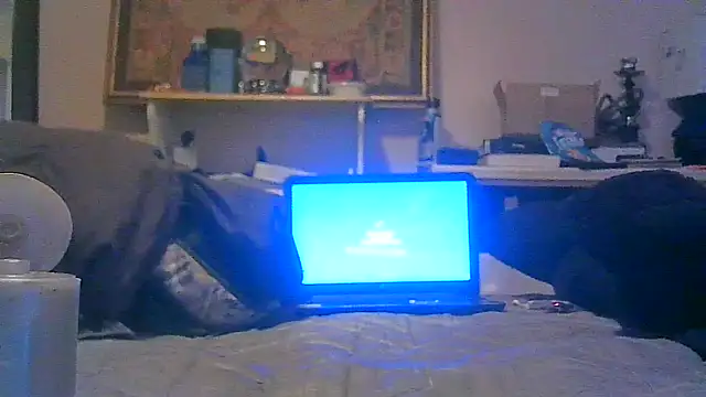 Snapshot of DI4MOND_FIR3 chatting on October 15, 2025, 2:50 pm DI4MOND FIR3 online show from October 15, 2025, 2:50 pm