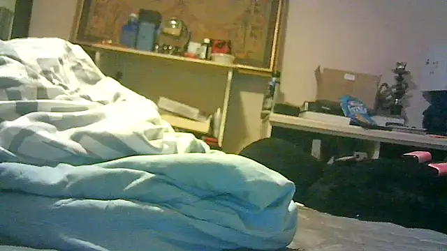 Snapshot of DI4MOND_FIR3 chatting on October 18, 2025, 3:31 am DI4MOND FIR3 online show from October 18, 2025, 3:31 am