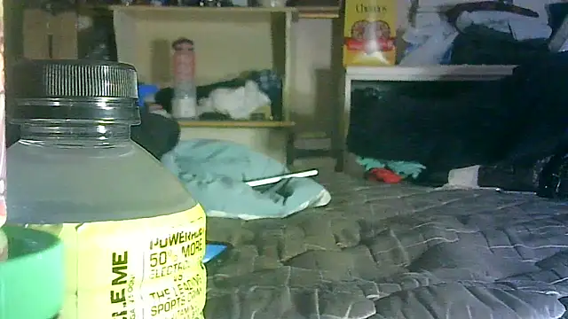Snapshot of DI4MOND_FIR3 chatting on May 9, 2026, 10:04 pm DI4MOND FIR3 online show from May 9, 2026, 10:04 pm