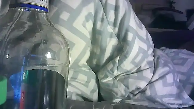 Snapshot of DI4MOND_FIR3 chatting on May 13, 2026, 4:26 pm DI4MOND FIR3 online show from May 13, 2026, 4:26 pm
