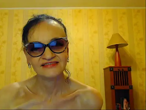 Valentina3859 online show from February 6, 2025, 12:05 pm