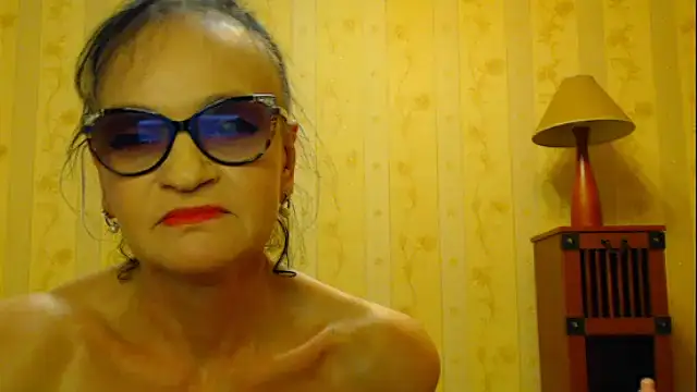 Valentina3859 online show from February 20, 2025, 6:57 pm