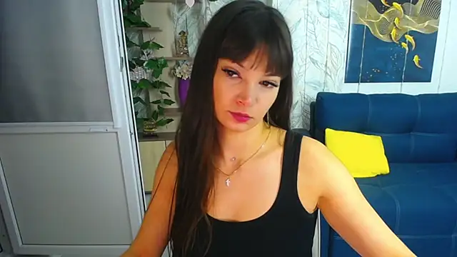 Snapshot of GoldenLadyyy chatting on October 28, 2025, 6:06 am GoldenLadyyy online show from October 28, 2025, 6:06 am