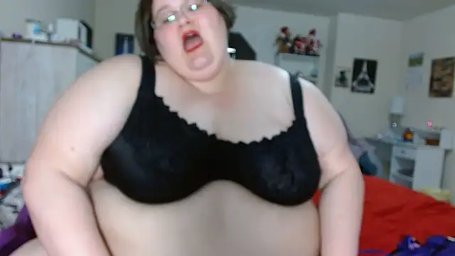 ChristineLusst online show from March 8, 2025, 1:57 pm