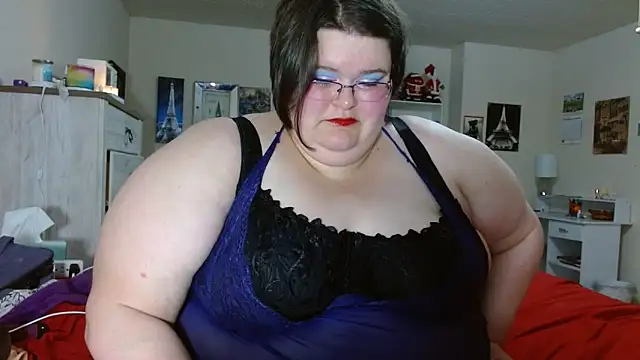 ChristineLusst online show from March 21, 2025, 12:17 pm