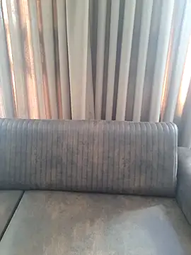 cansuozell online show from March 16, 2026, 11:03 am