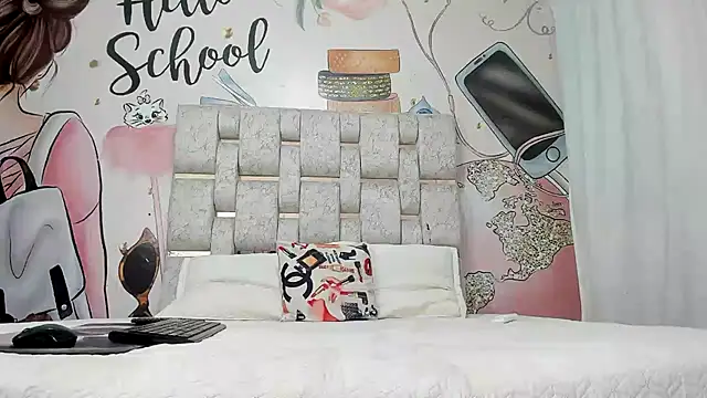 KOURTNEY-- online show from January 12, 2025, 1:42 am