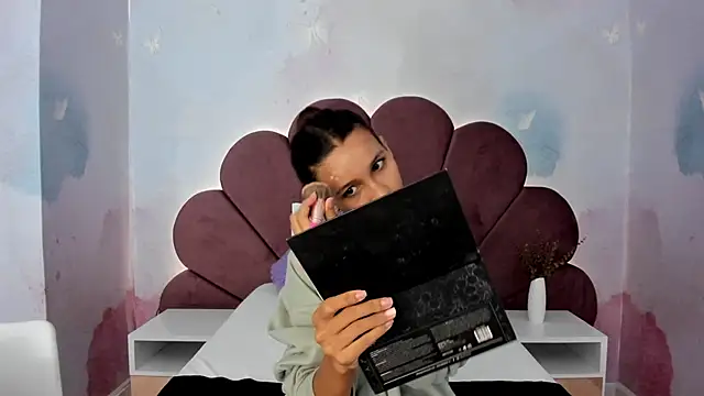 Snapshot of Carohorny4u chatting on March 16, 2026, 11:58 am Carohorny4u online show from March 16, 2026, 11:58 am