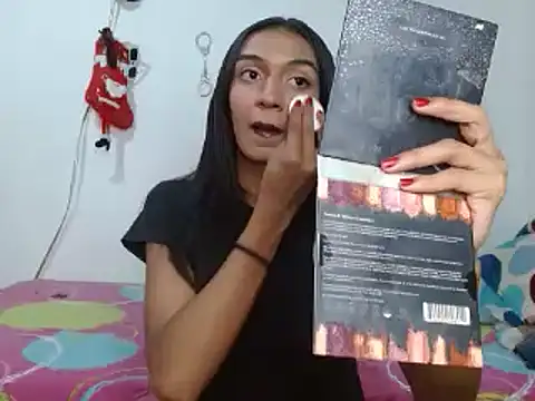 alexxa Rooa online show from December 5, 2024, 2:53 am