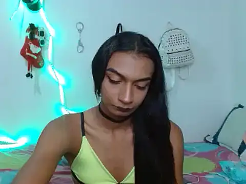 alexxa Rooa online show from December 10, 2024, 2:48 am