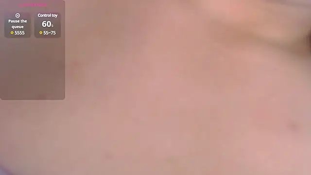 Snapshot of mia_aira chatting on December 18, 2024, 7:30 pm mia aira online show from December 18, 2024, 7:30 pm
