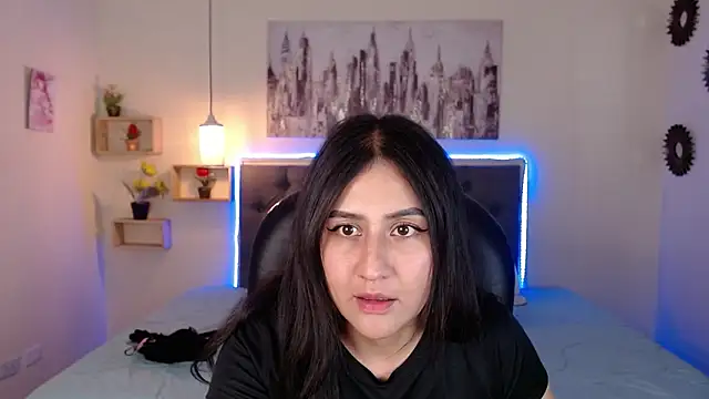 Snapshot of mia_aira chatting on January 24, 2025, 8:32 pm mia aira online show from January 24, 2025, 8:32 pm