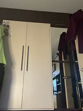 Snapshot of BroadFantasy chatting on February 13, 2026, 2:24 pm BroadFantasy online show from February 13, 2026, 2:24 pm