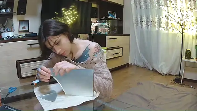 Snapshot of BroadFantasy chatting on March 29, 2026, 7:03 pm BroadFantasy online show from March 29, 2026, 7:03 pm