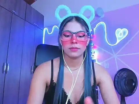  ALLYSON18  online show from February 2, 2025, 11:19 am