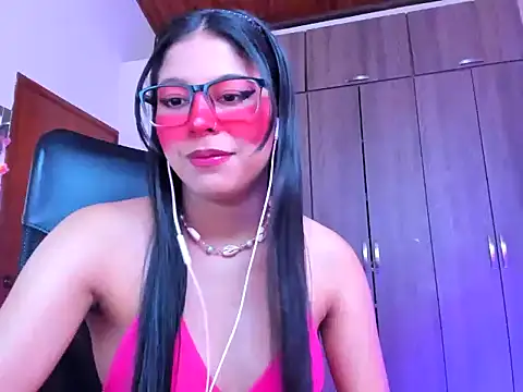  ALLYSON18  online show from September 18, 2025, 11:23 am