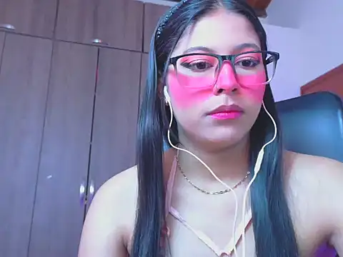  ALLYSON18  online show from June 12, 2026, 11:42 am