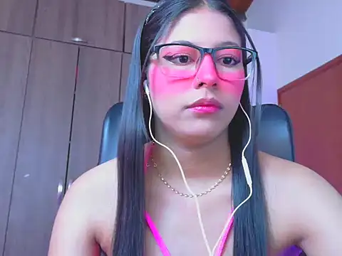  ALLYSON18  online show from June 18, 2026, 11:36 am