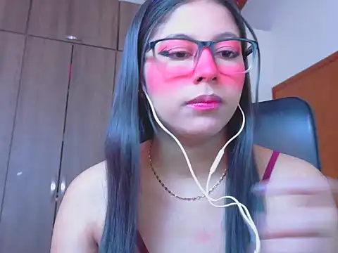  ALLYSON18  online show from July 21, 2026, 12:07 pm