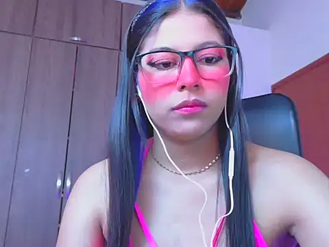  ALLYSON18  online show from July 26, 2026, 12:01 pm