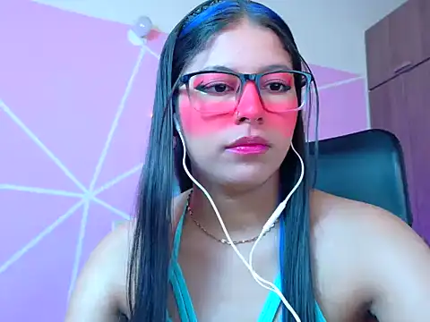  ALLYSON18  online show from August 6, 2026, 12:07 pm