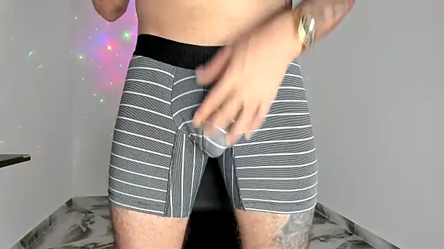 Snapshot of mikee_scooth chatting on March 19, 2026, 4:00 pm mikee scooth online show from March 19, 2026, 4:00 pm