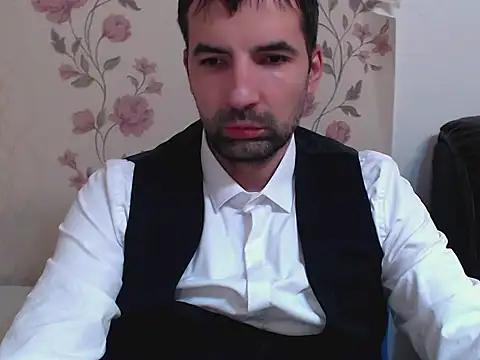 Leo 1617 online show from January 12, 2026, 7:08 pm