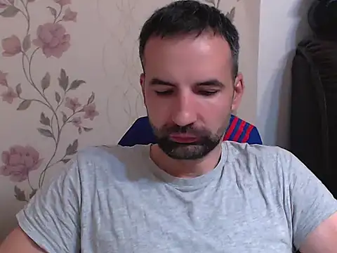 Leo 1617 online show from June 13, 2026, 8:29 pm