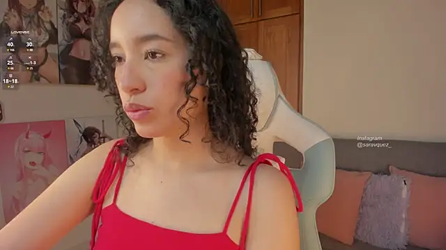 Snapshot of Heyloreley chatting on January 29, 2025, 1:07 pm Heyloreley online show from January 29, 2025, 1:07 pm