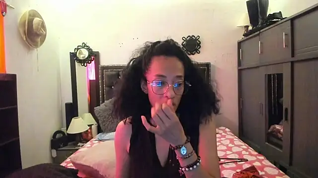 SamaraMartinez online show from July 31, 2026, 8:52 pm