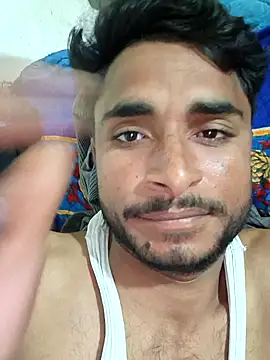 vkhotboy143 online show from December 22, 2024, 6:37 pm