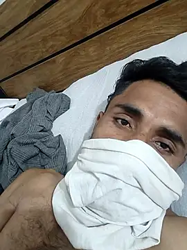 vkhotboy143 online show from November 20, 2025, 5:45 pm