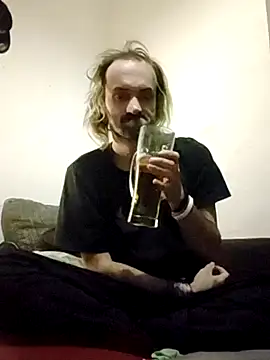 harterdome online show from November 7, 2025, 3:28 am