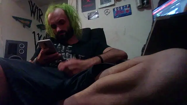 Snapshot of harterdome chatting on April 21, 2026, 7:36 am harterdome online show from April 21, 2026, 7:36 am
