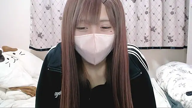  hiyor  online show from January 6, 2026, 5:38 pm