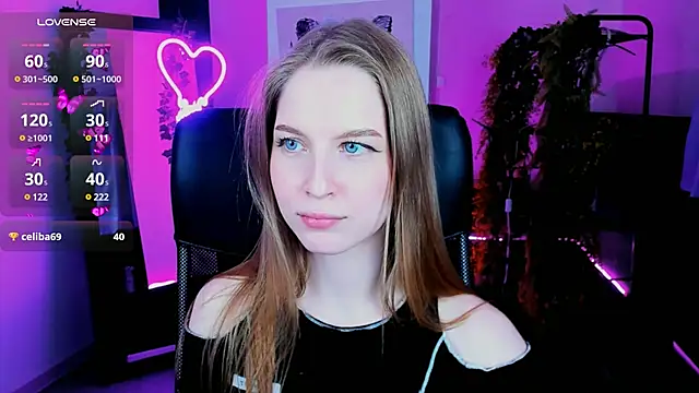 CuteMousee online show from February 25, 2025, 8:51 pm