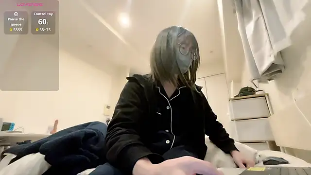 Snapshot of mel__mel chatting on December 20, 2025, 3:41 pm mel mel online show from December 20, 2025, 3:41 pm