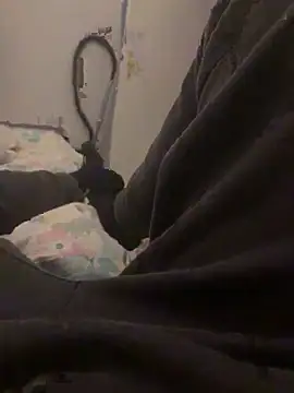 vielcumm online show from October 24, 2025, 9:22 pm