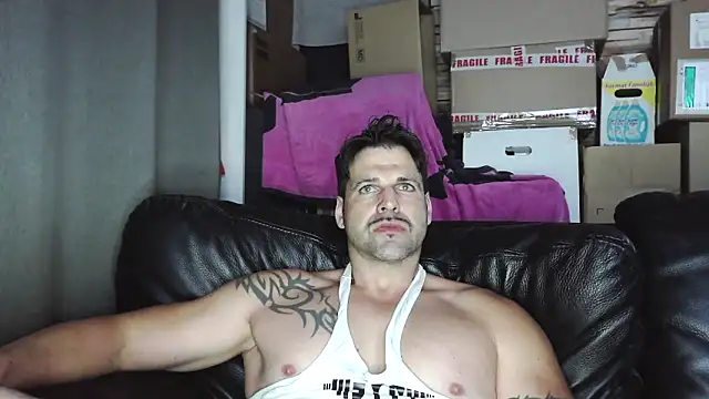 XxBigboybandxX online show from May 5, 2026, 7:11 pm
