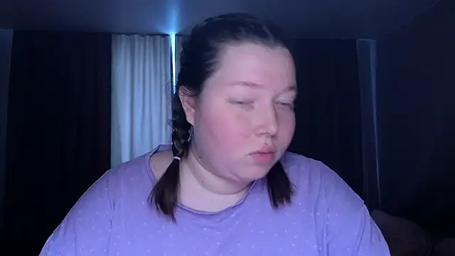 Blush Lolaa online show from February 16, 2026, 12:01 pm