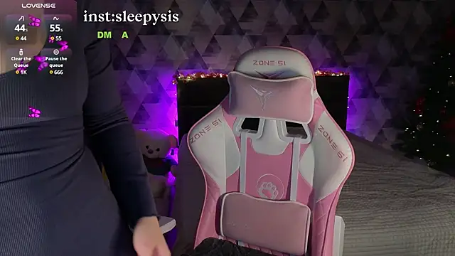 Sleepy SIS online show from December 11, 2024, 2:44 pm