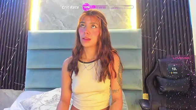 MelodiLovee  online show from October 23, 2025, 12:26 pm